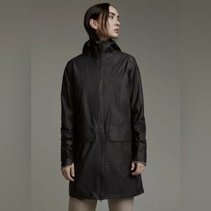 Canada Goose Women’s Nomad Jacket